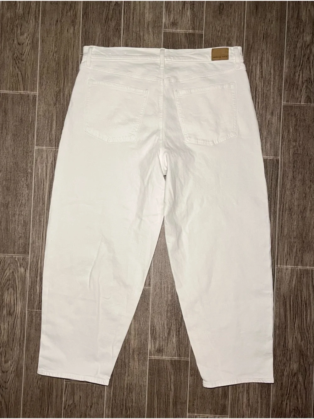 American Eagle Barrel Jeans White Women’s Size 14 Wide Leg NWT - Picture 6 of 11